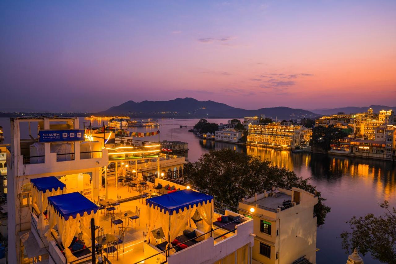 Shalom Backpackers Udaipur Pansiyon Dış mekan fotoğraf