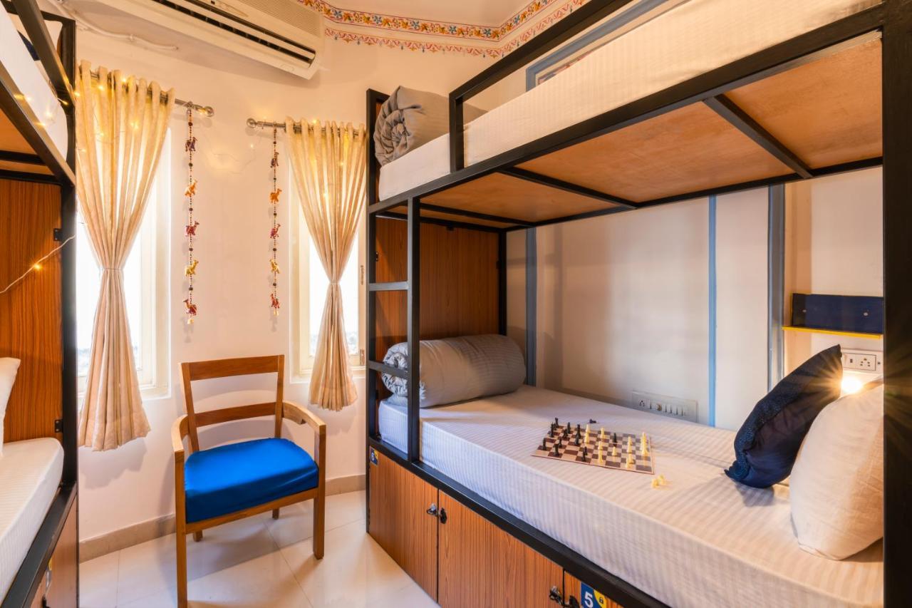 Shalom Backpackers Udaipur Pansiyon Dış mekan fotoğraf