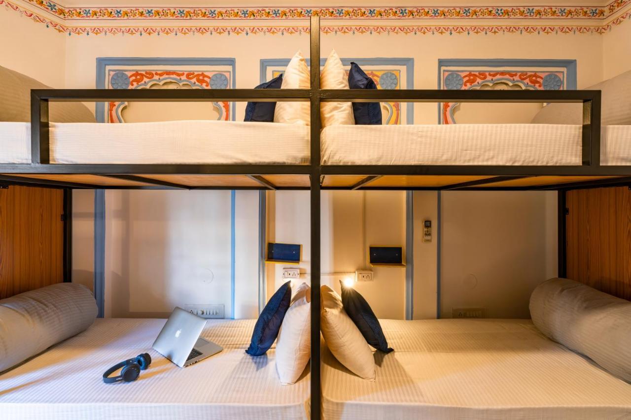 Shalom Backpackers Udaipur Pansiyon Dış mekan fotoğraf