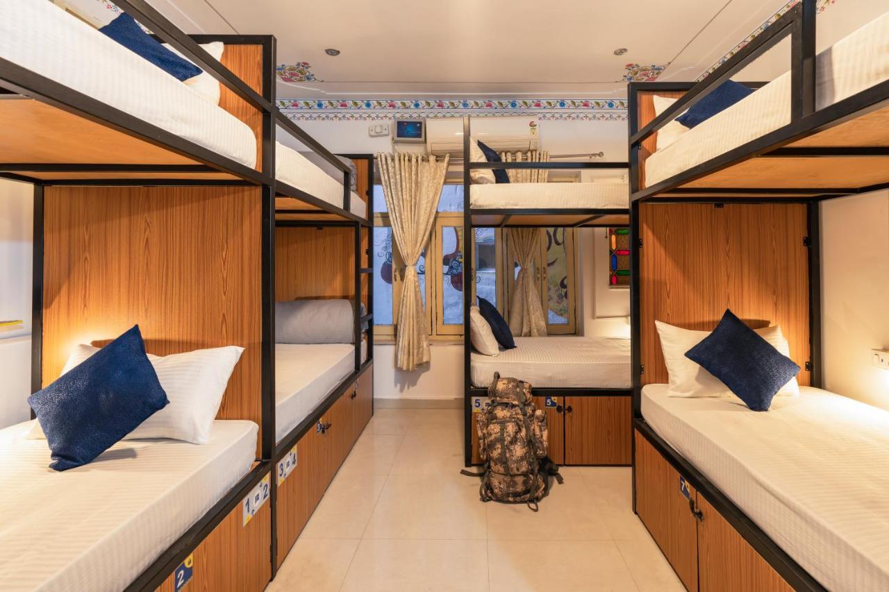 Shalom Backpackers Udaipur Pansiyon Dış mekan fotoğraf