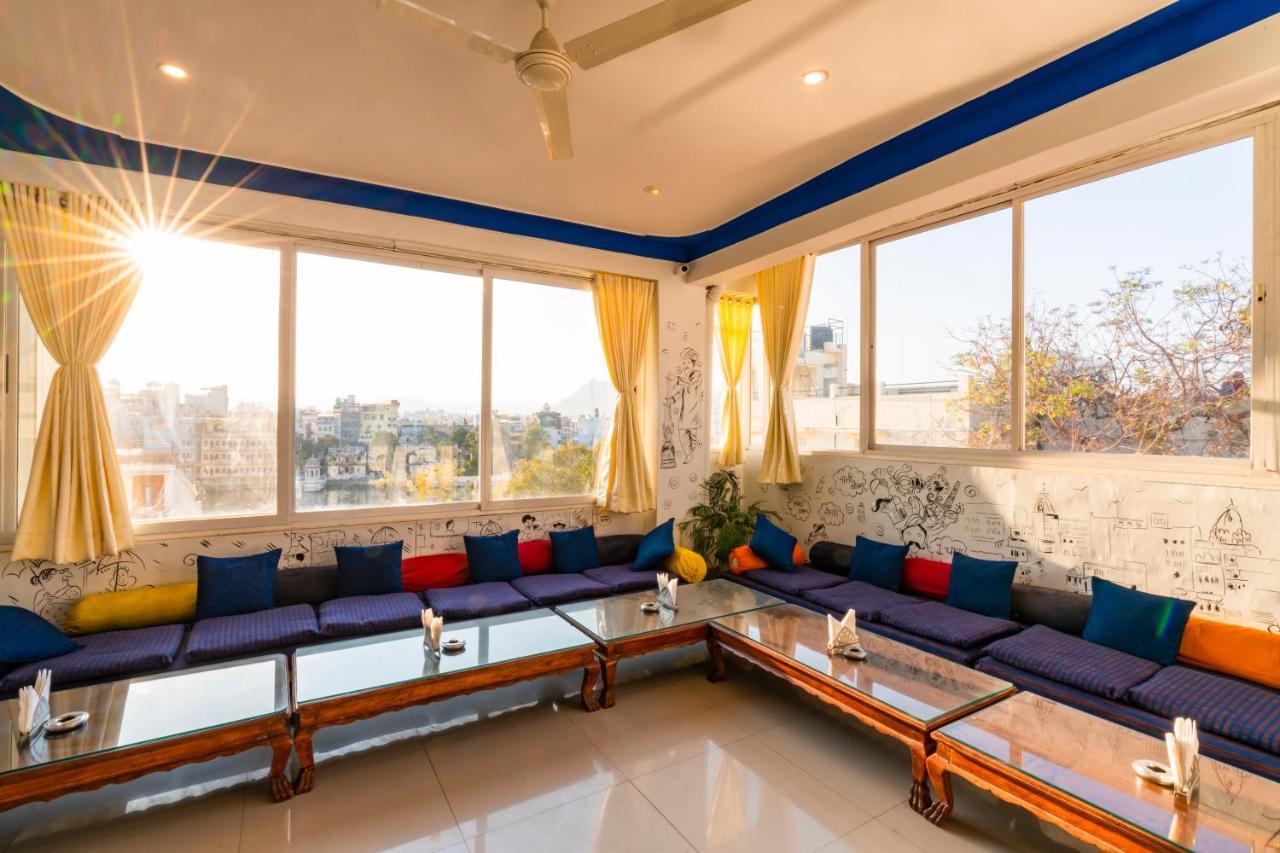 Shalom Backpackers Udaipur Pansiyon Dış mekan fotoğraf