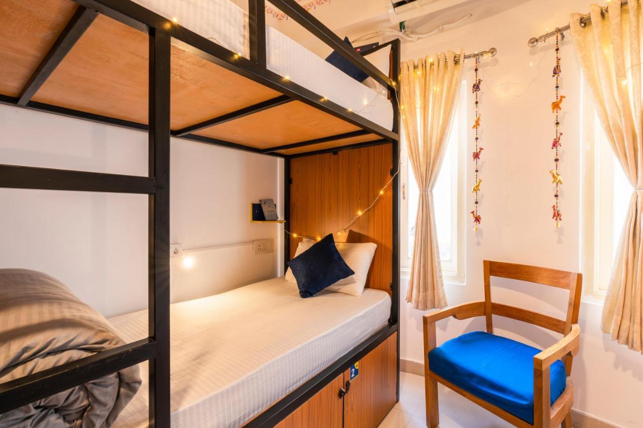 Shalom Backpackers Udaipur Pansiyon Dış mekan fotoğraf