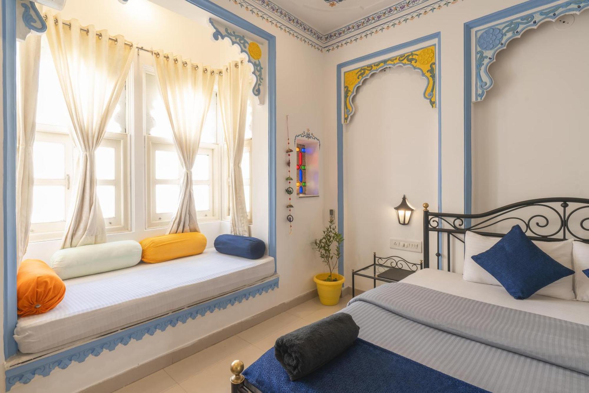 Shalom Backpackers Udaipur Pansiyon Dış mekan fotoğraf