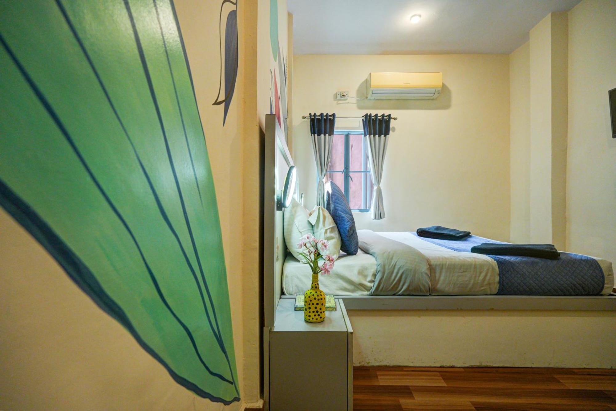 Shalom Backpackers Udaipur Pansiyon Dış mekan fotoğraf