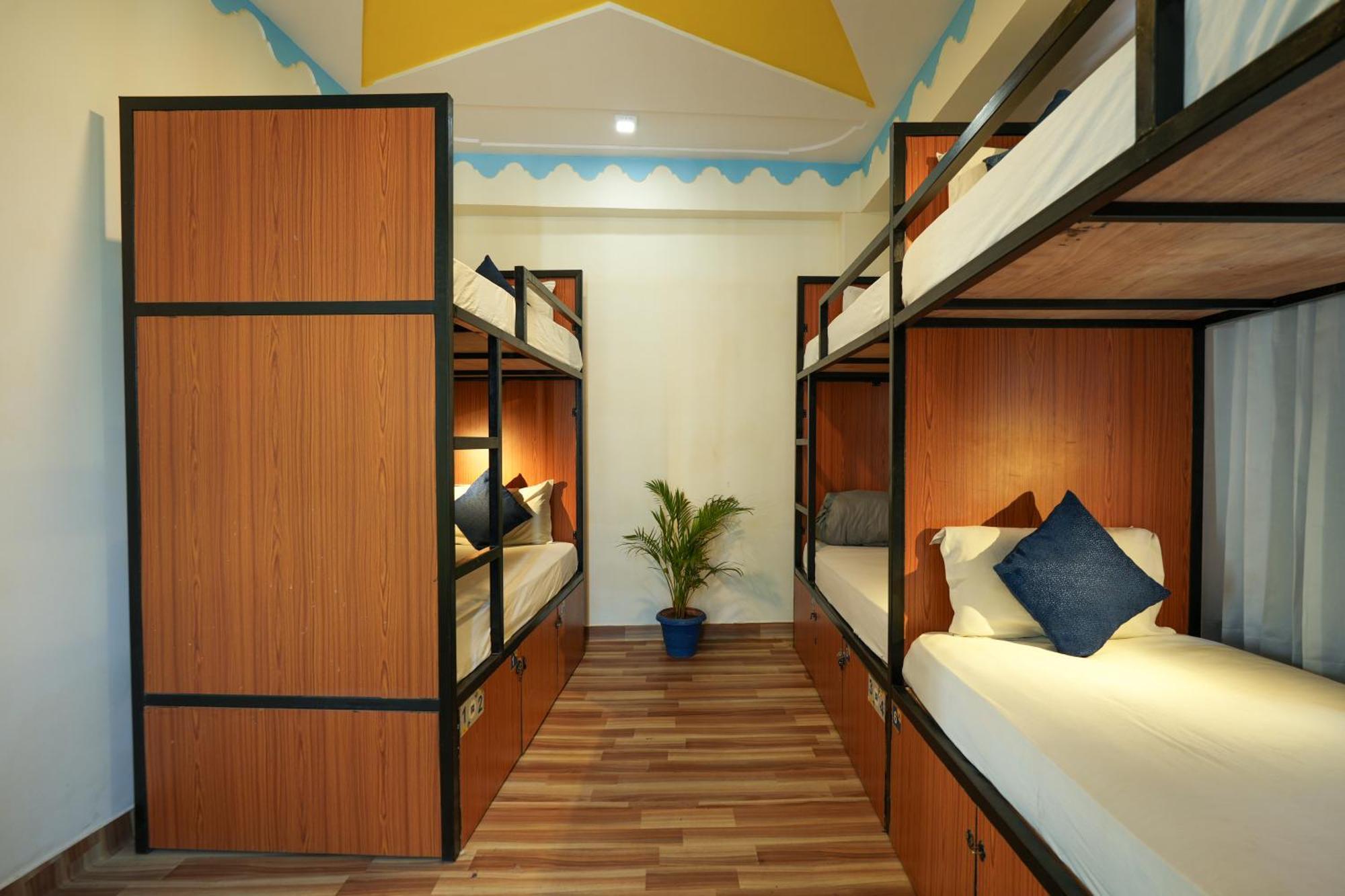 Shalom Backpackers Udaipur Pansiyon Dış mekan fotoğraf